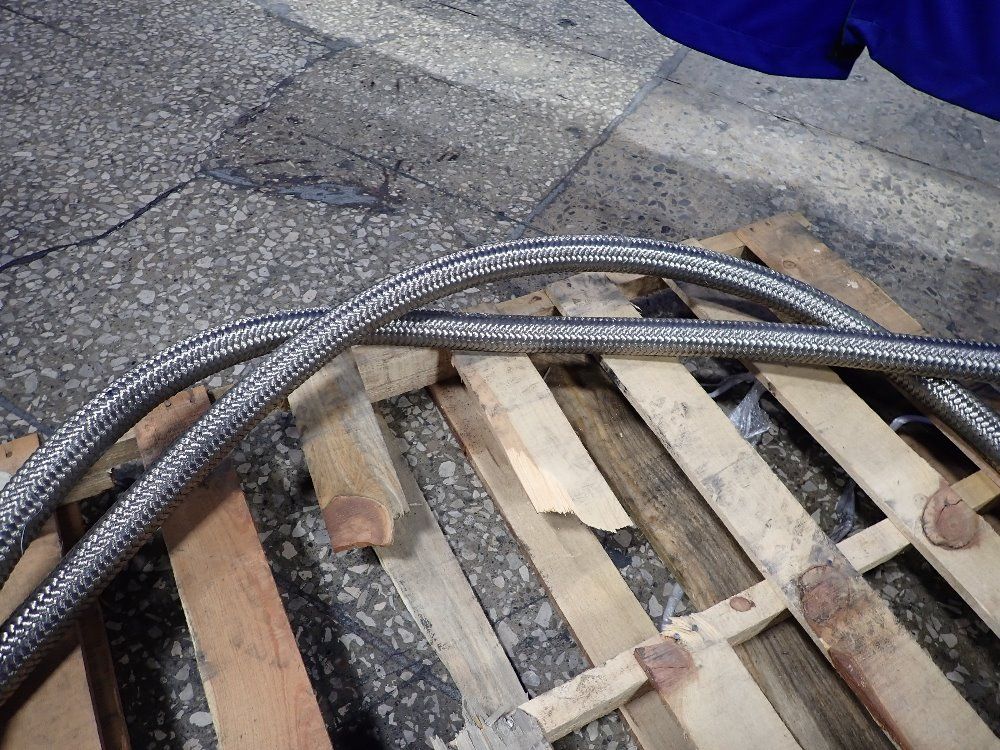  Hydraulic Hose