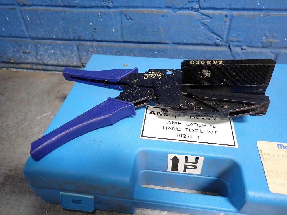 Amp Hand Tool