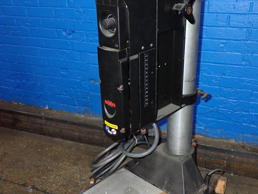 Branson Ultrasonic Welder