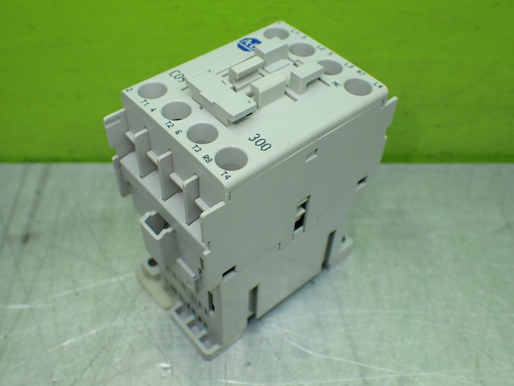 Allen-bradley Contactor - 100-c09ej300