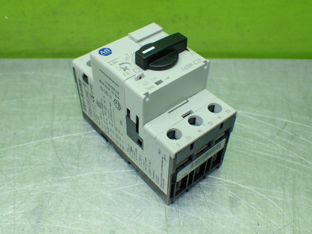 Allen-bradley Motor Protection Circuit Breaker. - 140m-c2e-b40