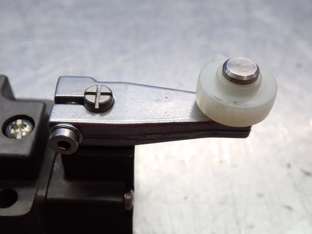 Euchner Safety Switch - Nz2hb-3131