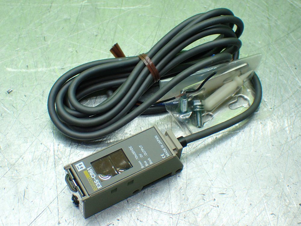 Omron Photoelectric Switch - E3s-cr61