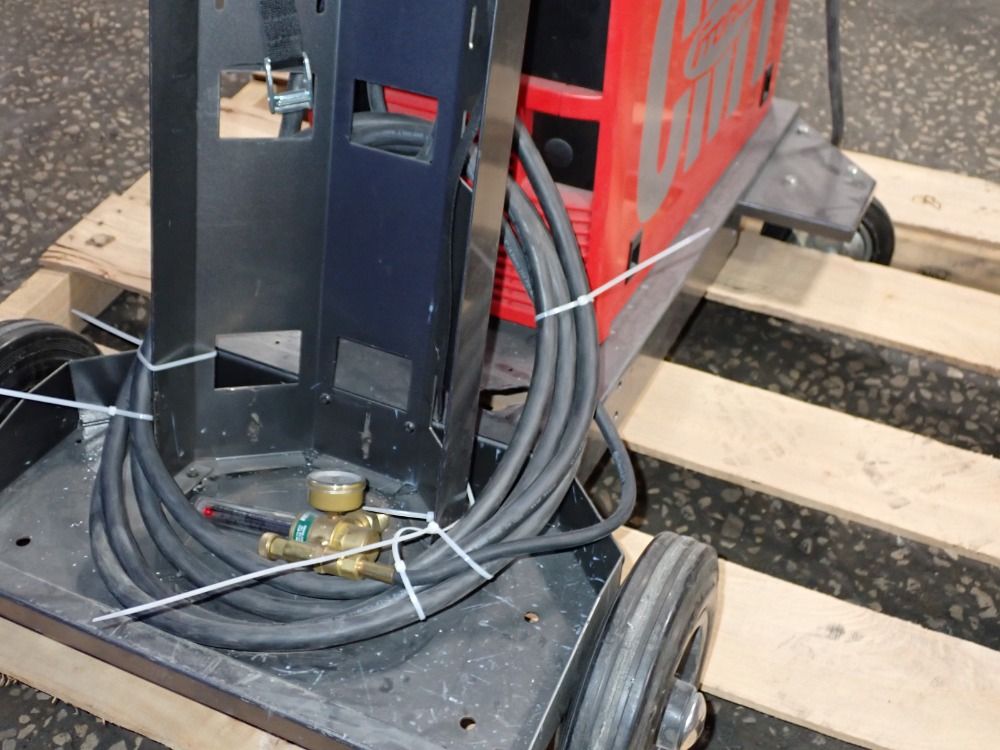 Fronius 270 Amp Welder - Transpulssynerg2700 Mv 4rz Cmt