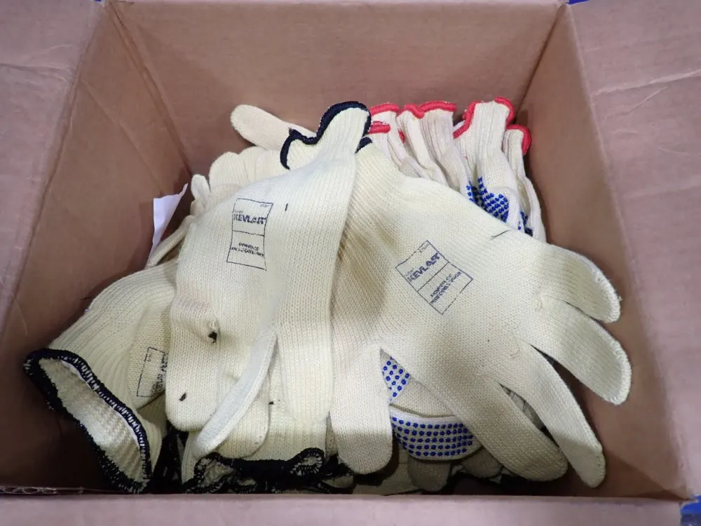 Dupont Gloves