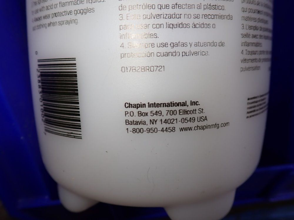 Chapin Spray Bottles