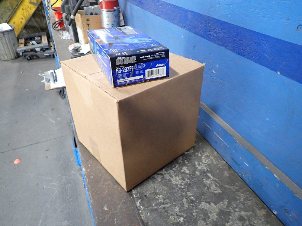 Pip Blue Nitrile Disposable Gloves