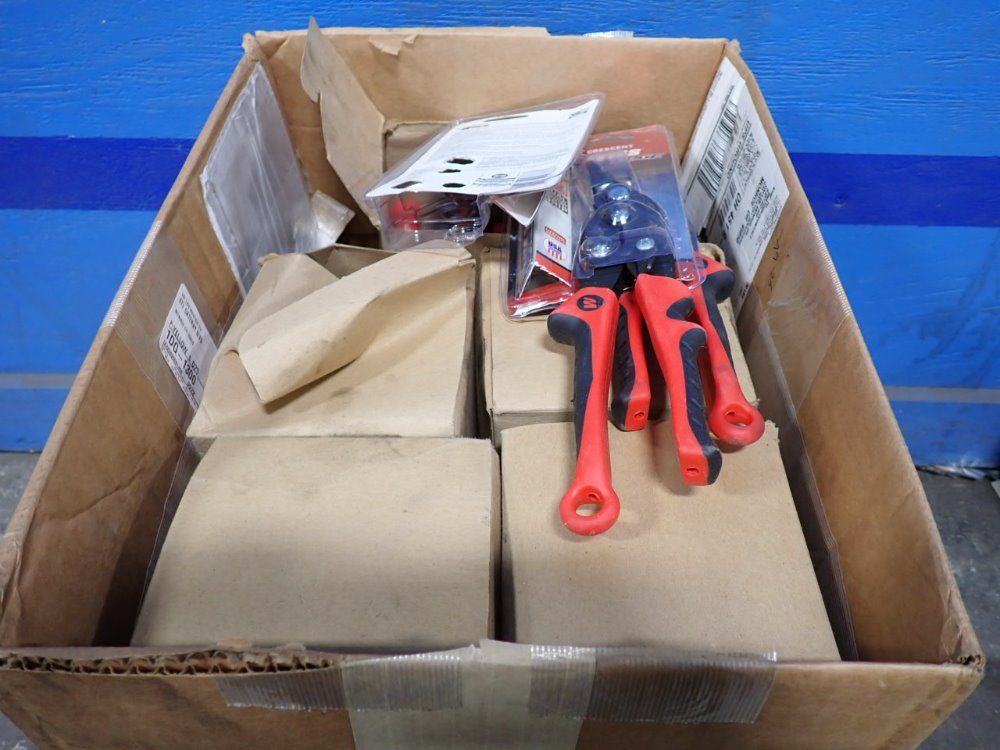 Crescent Aviation Snips