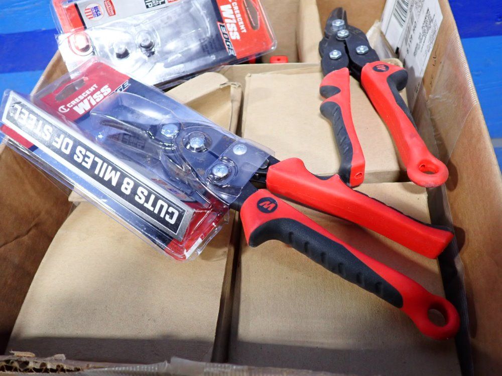 Crescent Aviation Snips