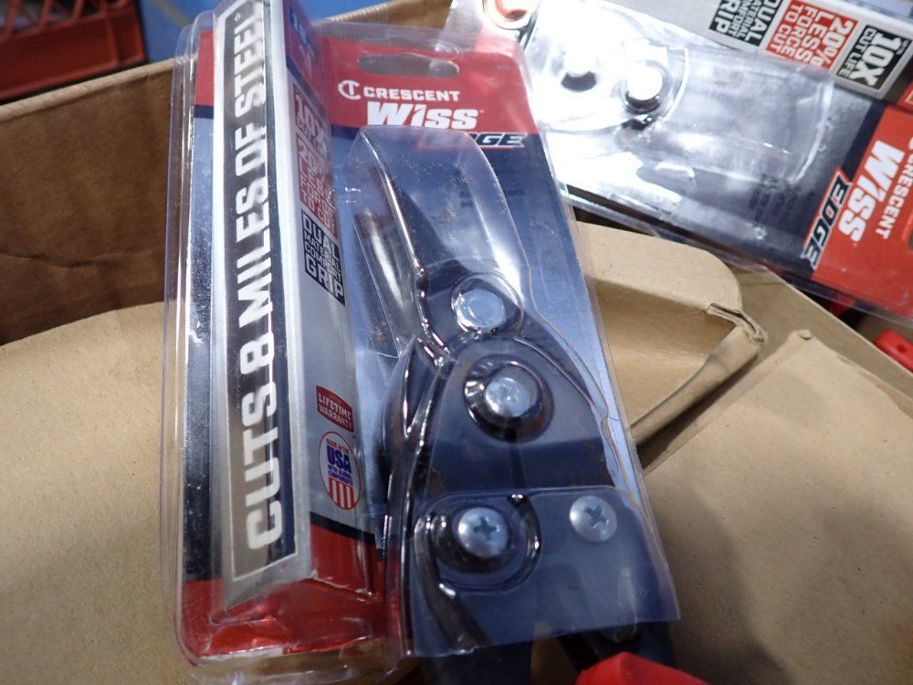 Crescent Aviation Snips