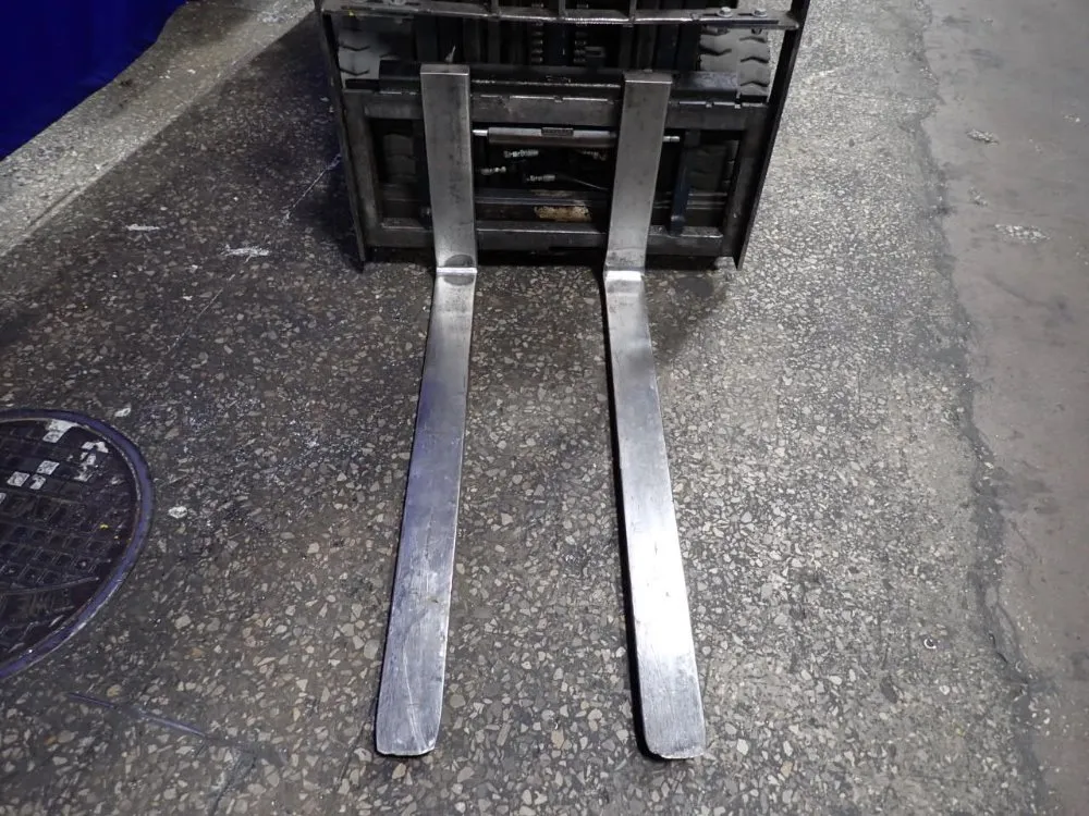 Komatsu 3520 Lbs Fg20st11 Propane Forklift - Fg20st11