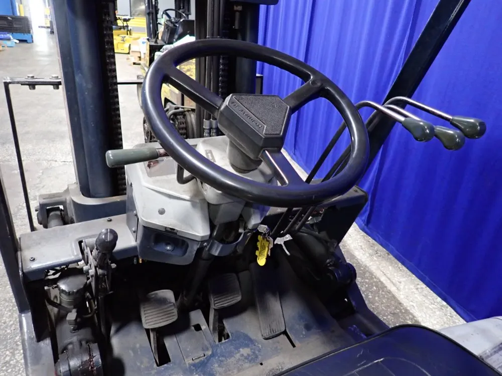 Komatsu 3520 Lbs Fg20st11 Propane Forklift - Fg20st11