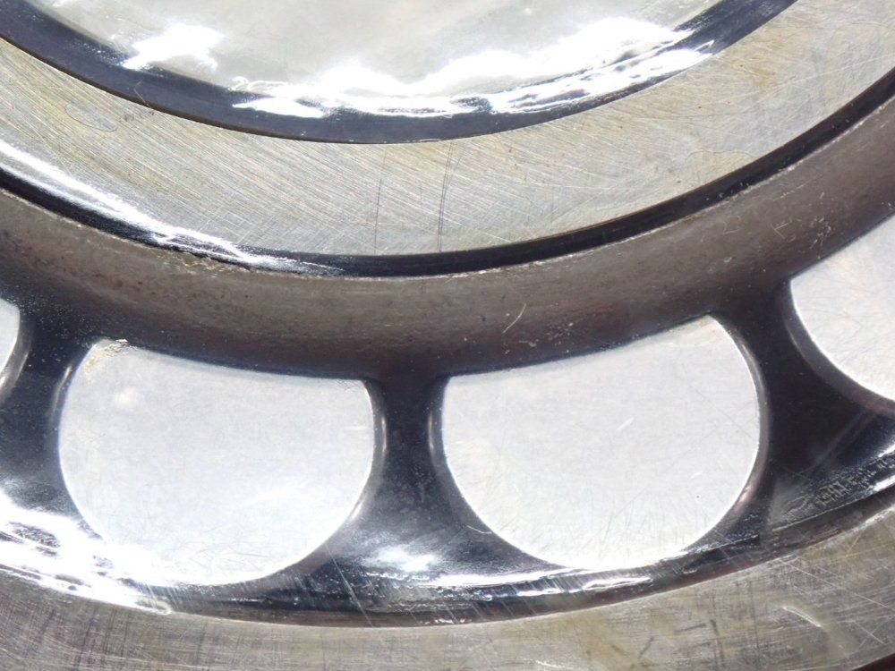 Skf Spherical Roller Bearing