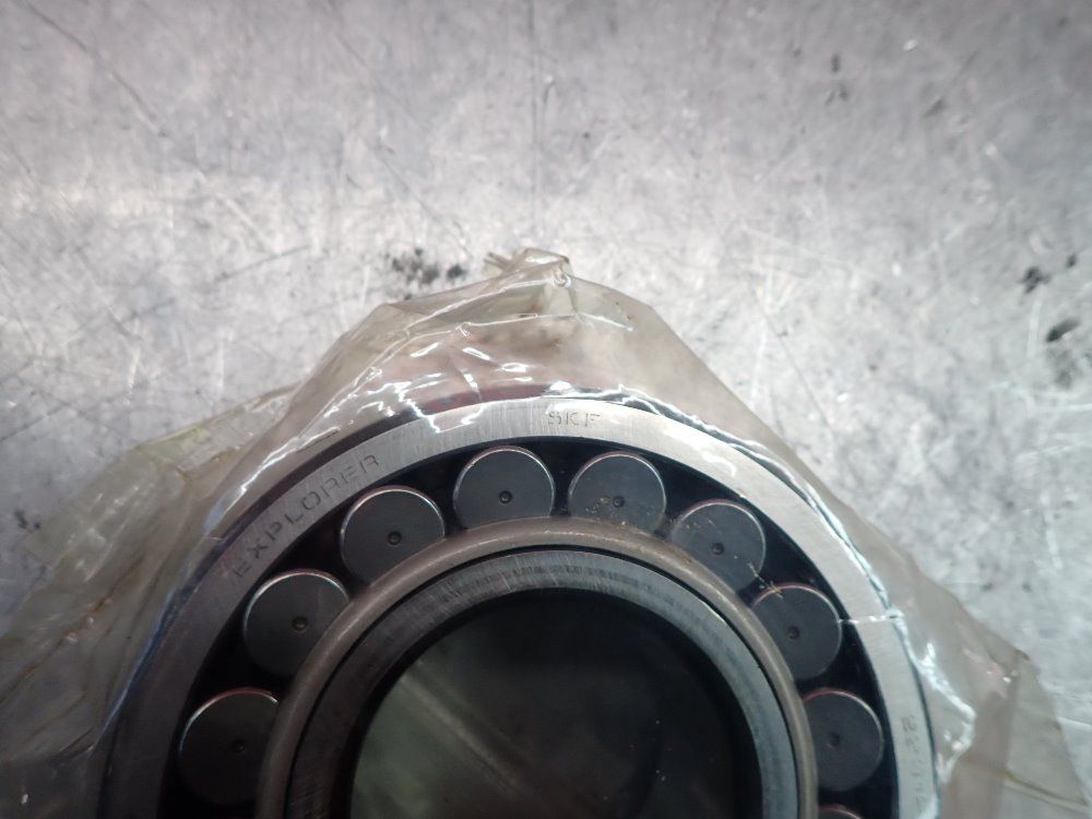 Skf 1 Pc Spherical Roller Bearing
