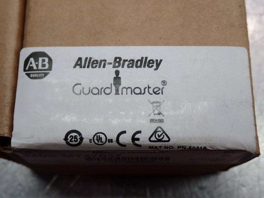 Allen Bradley Guardlock Switch - 440g-mt47037