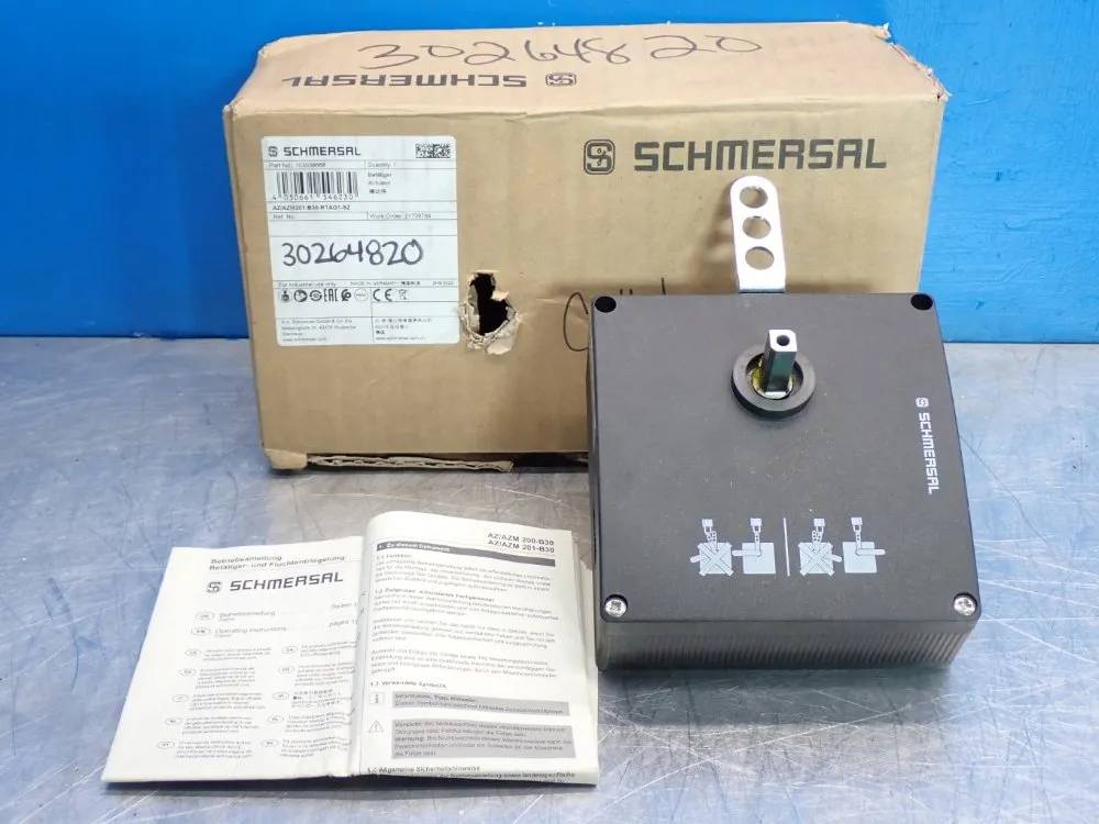 Schmersal Hinged Guard Actuator