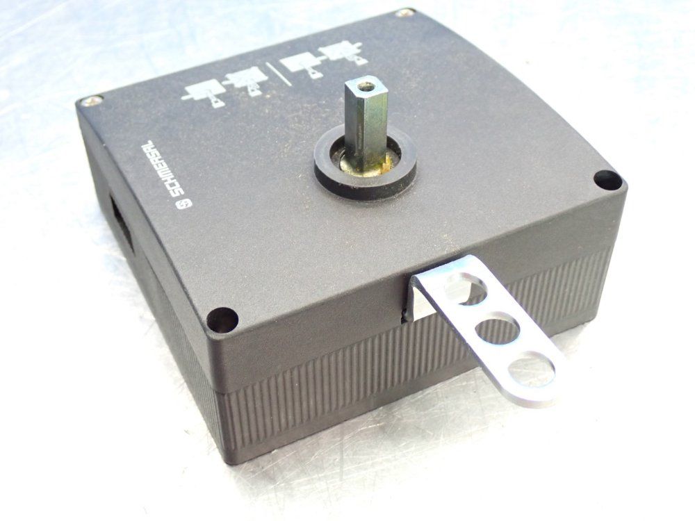 Schmersal Hinged Guard Actuator