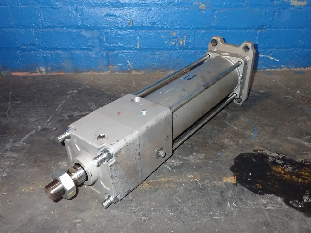 Smc Hydraulic Cylinder - Cna2g100-250-d