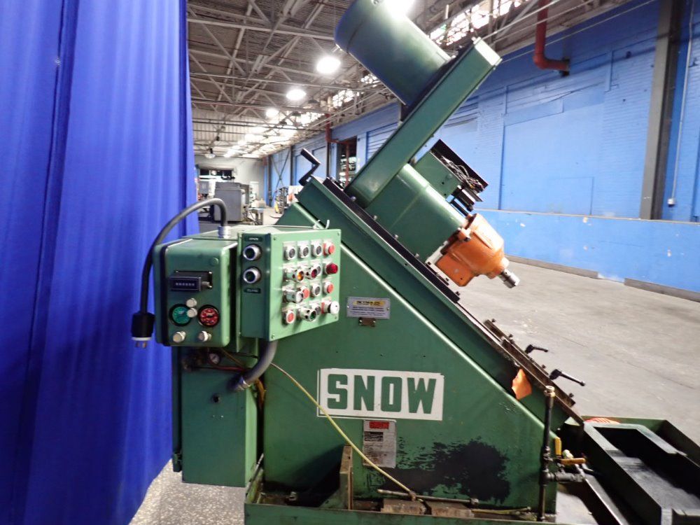 Snow Tapper