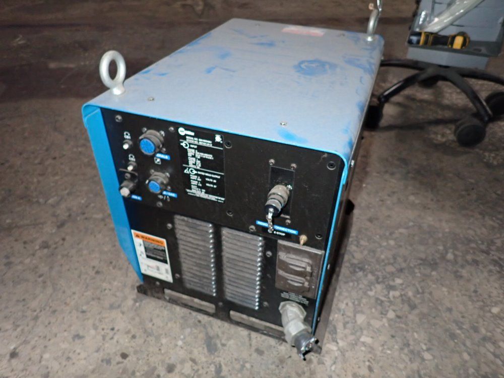 Miller Miller Auto Axcess 300di Welder