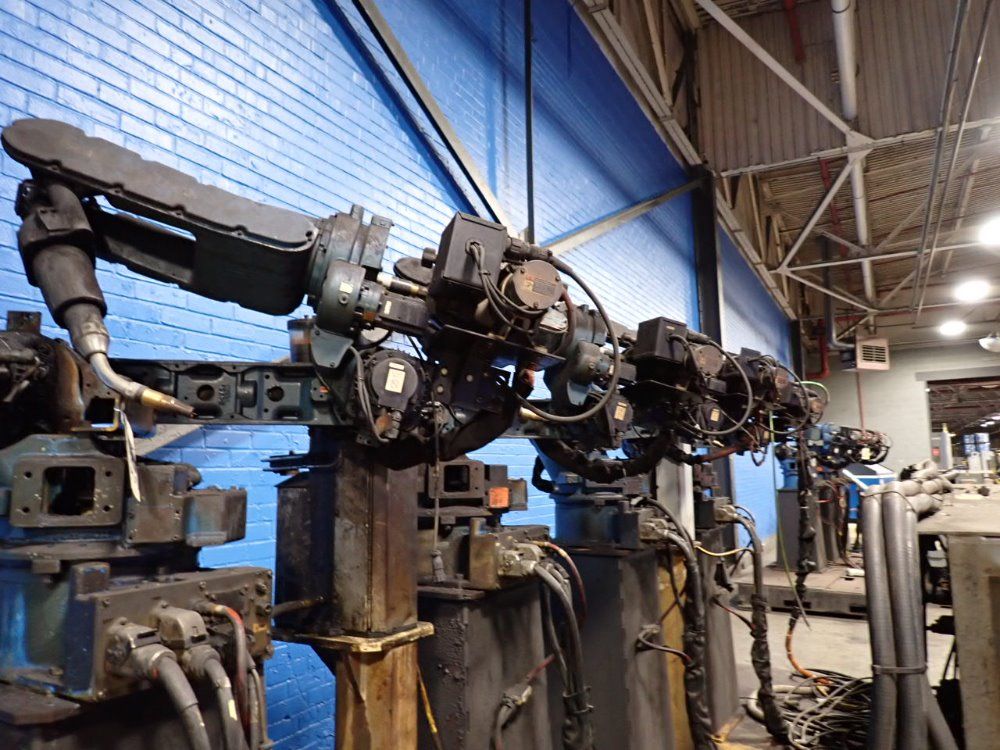 Yaskawa  Motoman Yaskawa  Motoman Ma1400 Robot