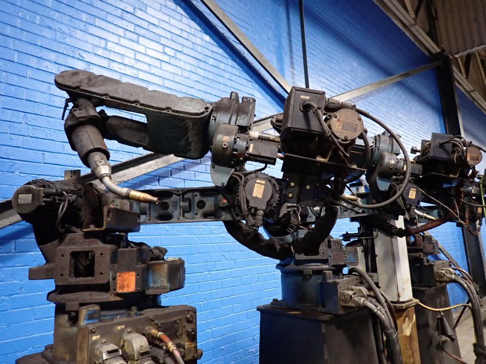Yaskawa  Motoman Yaskawa  Motoman Ma1400 Robot