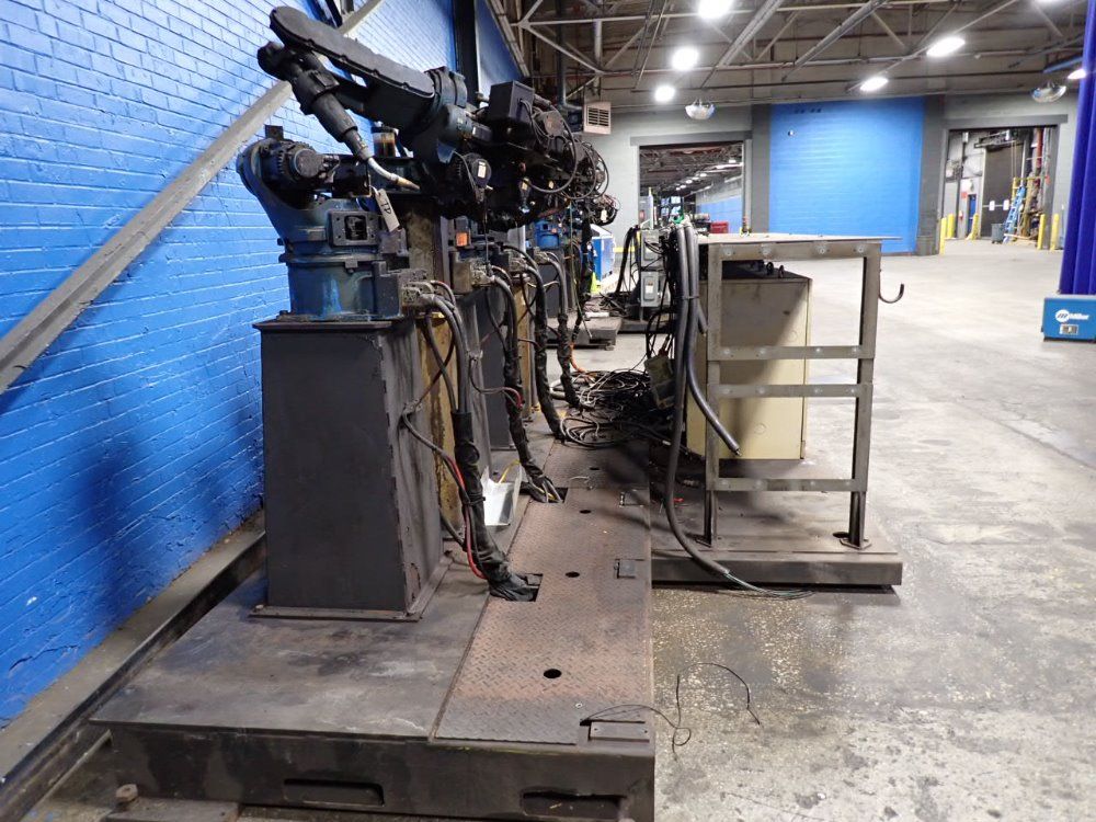 Yaskawa  Motoman Yaskawa  Motoman Ma1400 Robot