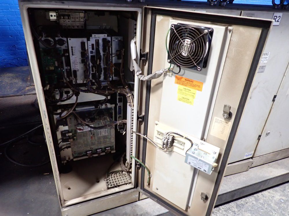 Yaskawa  Motoman Yaskawa  Motoman Ma1400 Robot
