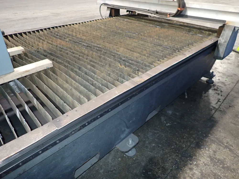 Multicam 2012 Multicam Plasma Cutting Table