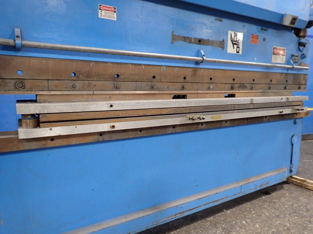 Pacific 12' X 12 Ga J110-12 Press Brake - J110-12