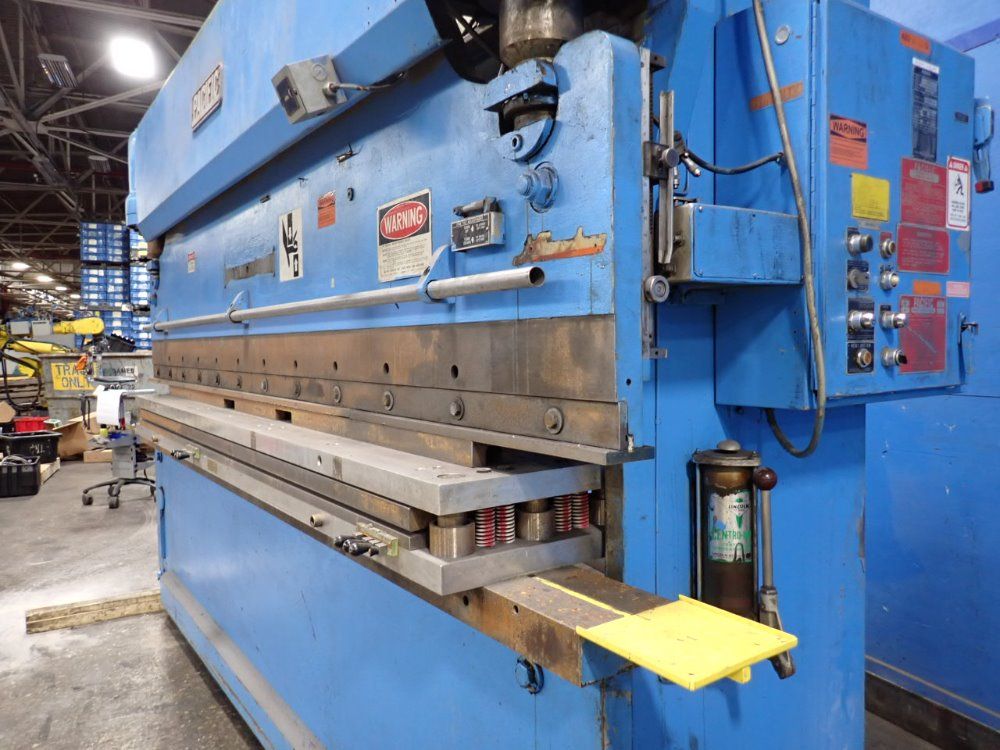 Pacific 12' X 12 Ga J110-12 Press Brake - J110-12