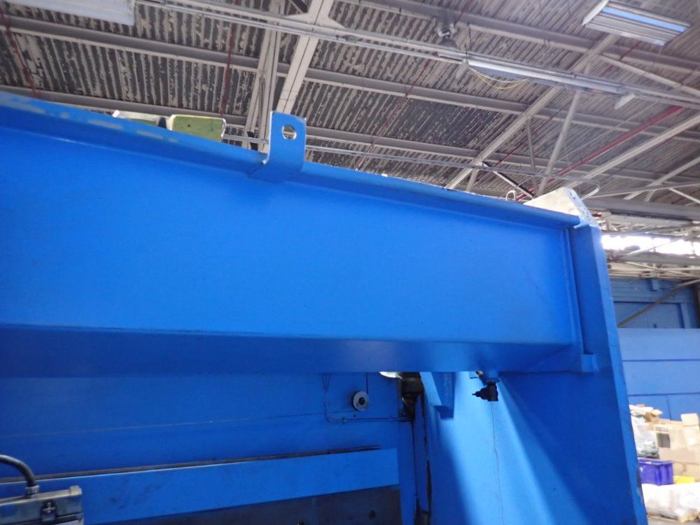 Pacific 12' X 12 Ga J110-12 Press Brake - J110-12