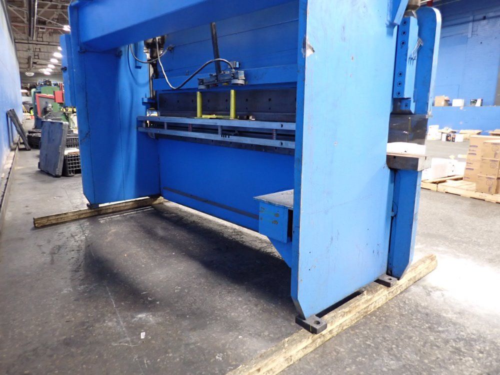 Pacific 12' X 12 Ga J110-12 Press Brake - J110-12