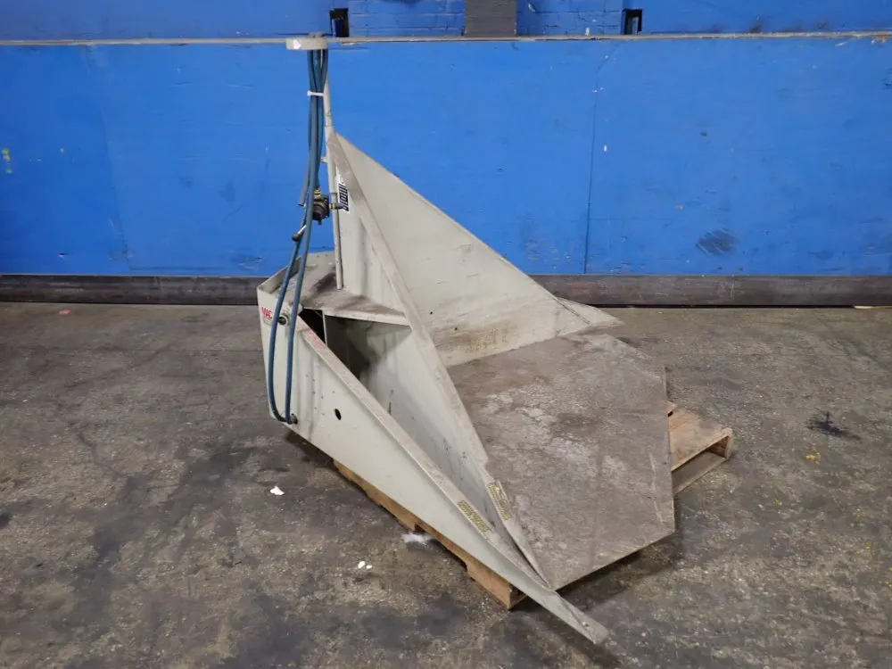TILT TABLE