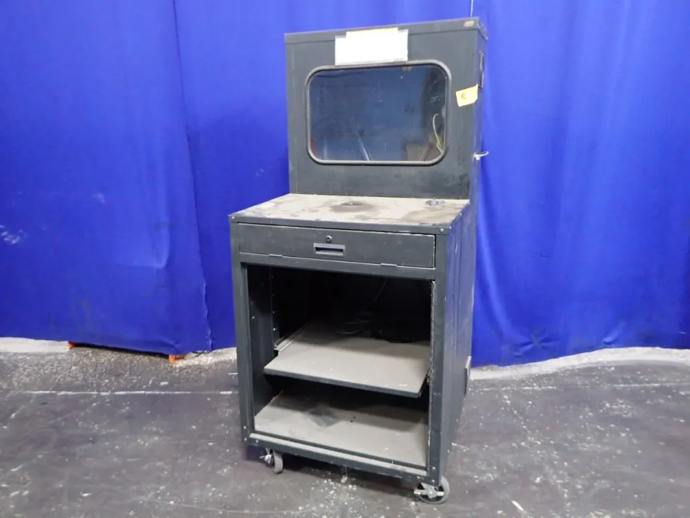 Global Computer Stand