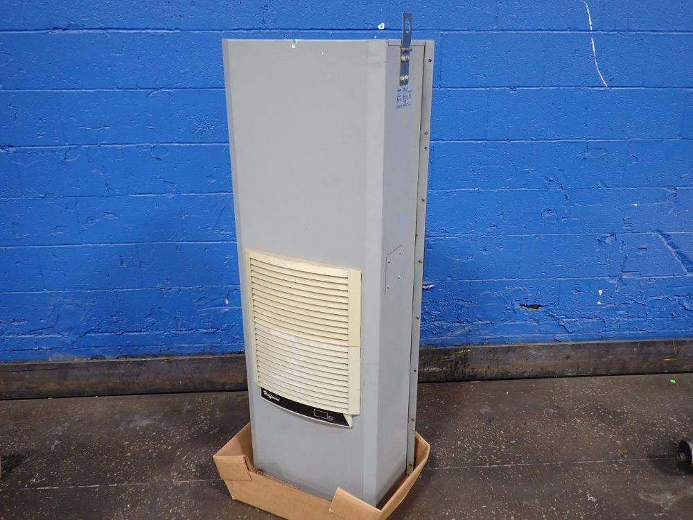 Mclean 2900/13650 Btu M52-1226-113 Air Conditioner - M52-1226-113