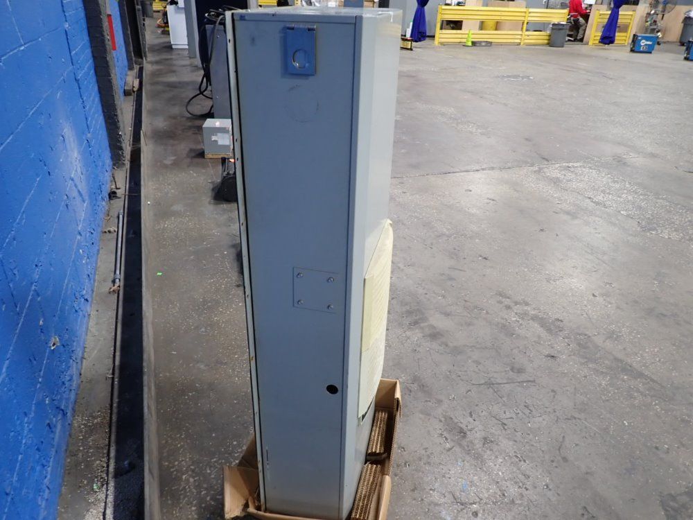 Mclean 2900/13650 Btu M52-1226-113 Air Conditioner - M52-1226-113