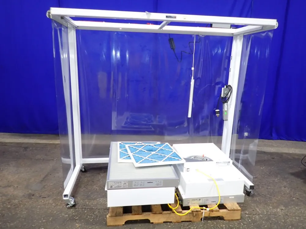 Terra Universal Laminar Flow Hood