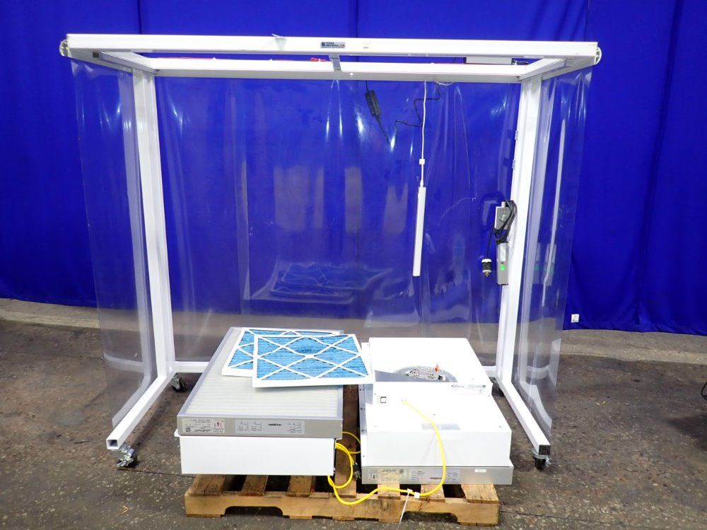 Terra Universal Laminar Flow Hood