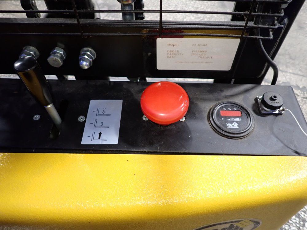 Vestil Vestil Sl63aa Straddle Lift