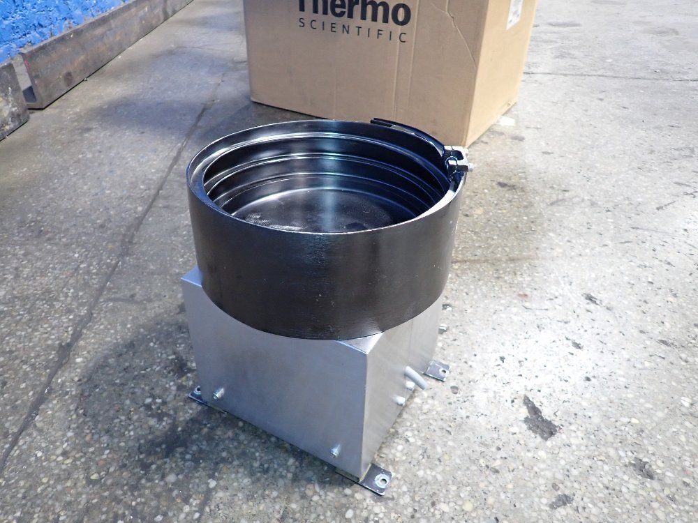  Bowl Feeder