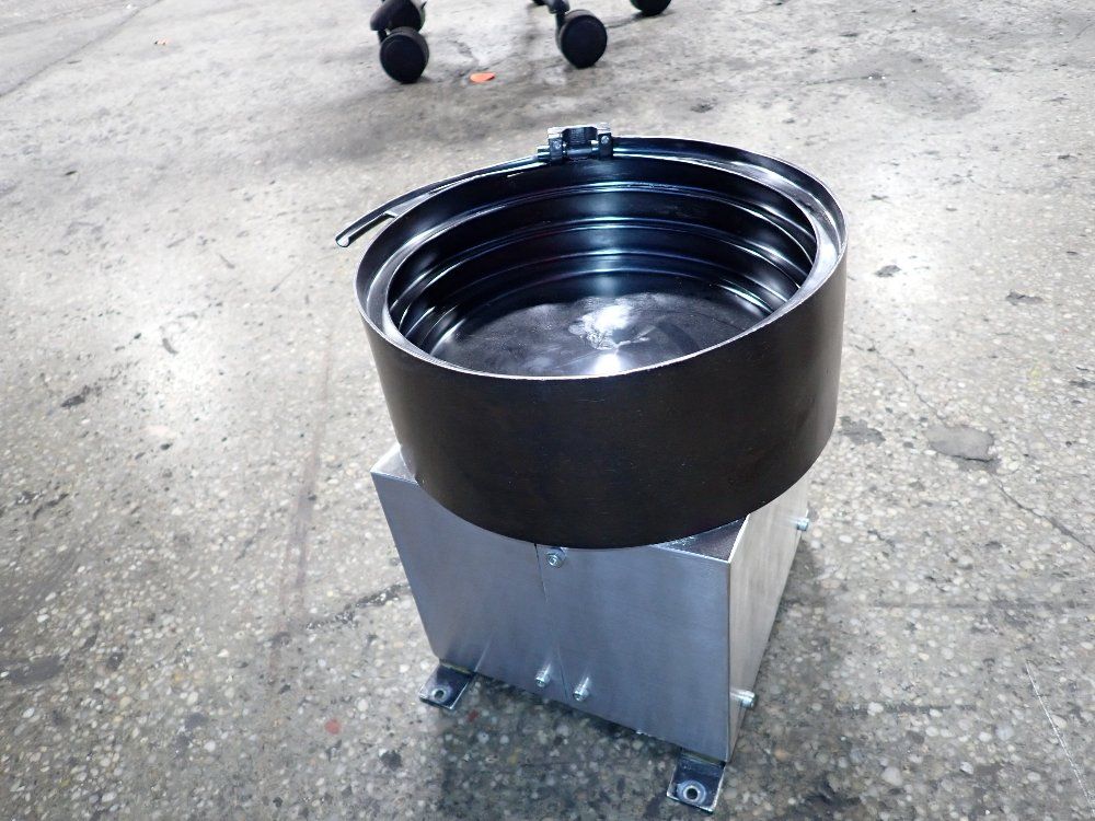  Bowl Feeder