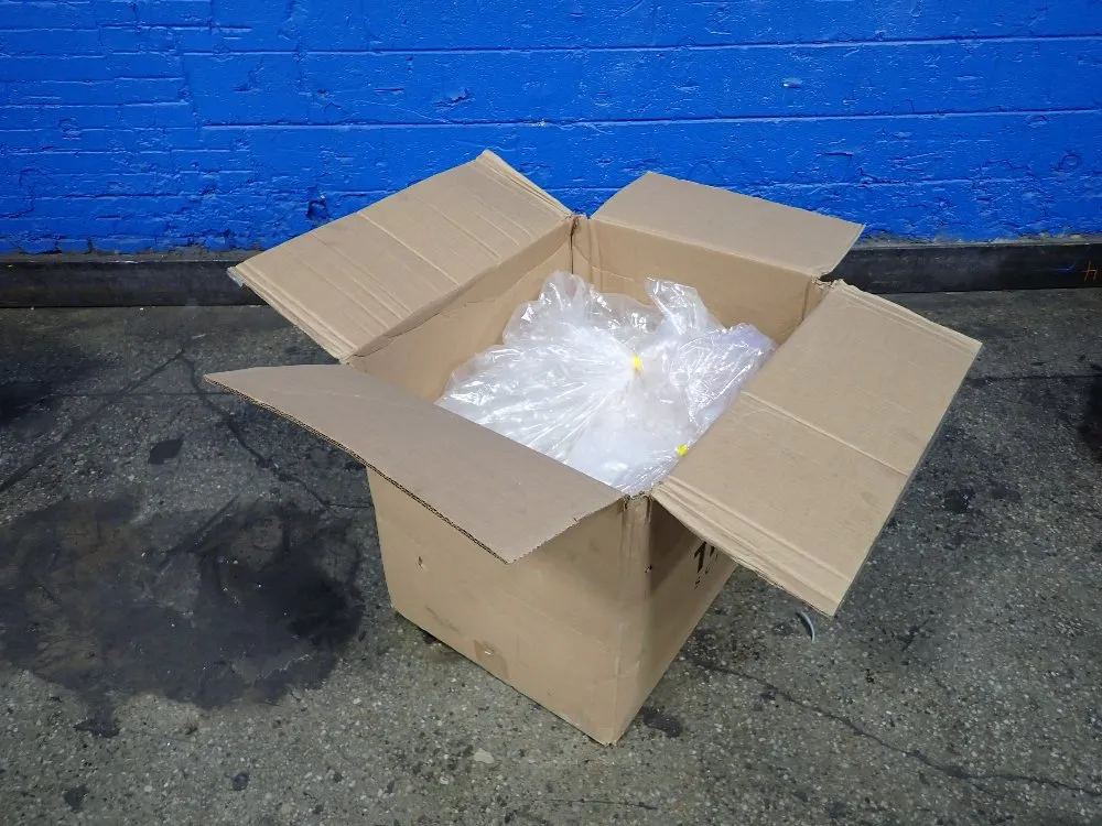  Plastic Capsbottles
