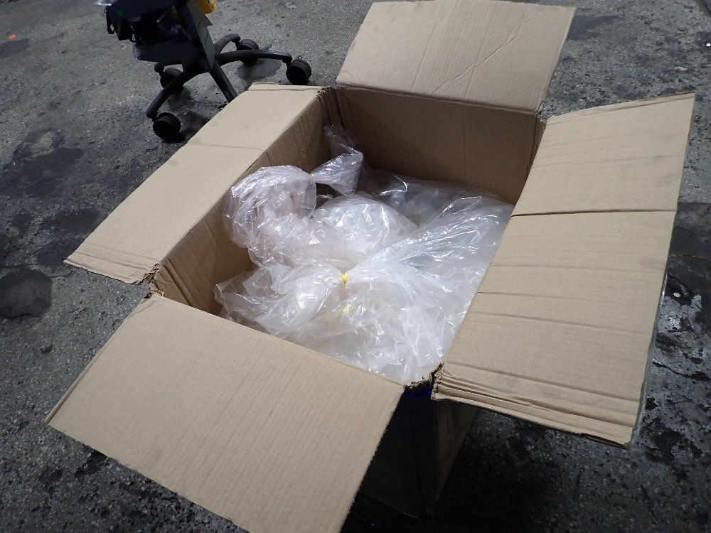 Plastic Capsbottles