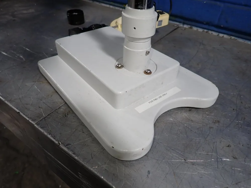  Microscope
