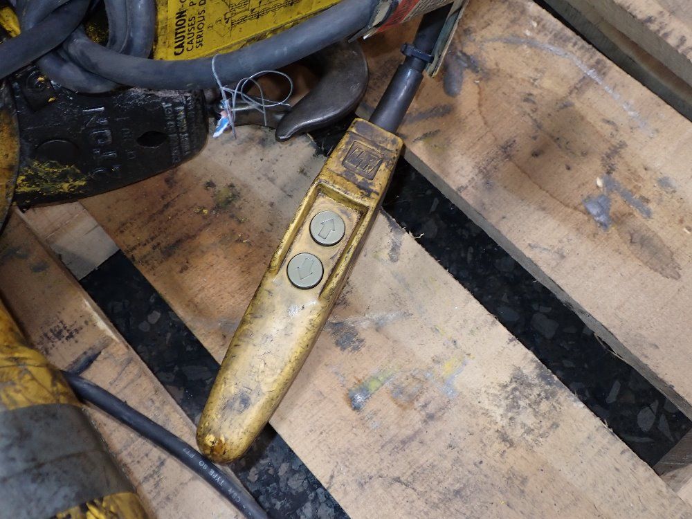 Budgit Electric Hoist