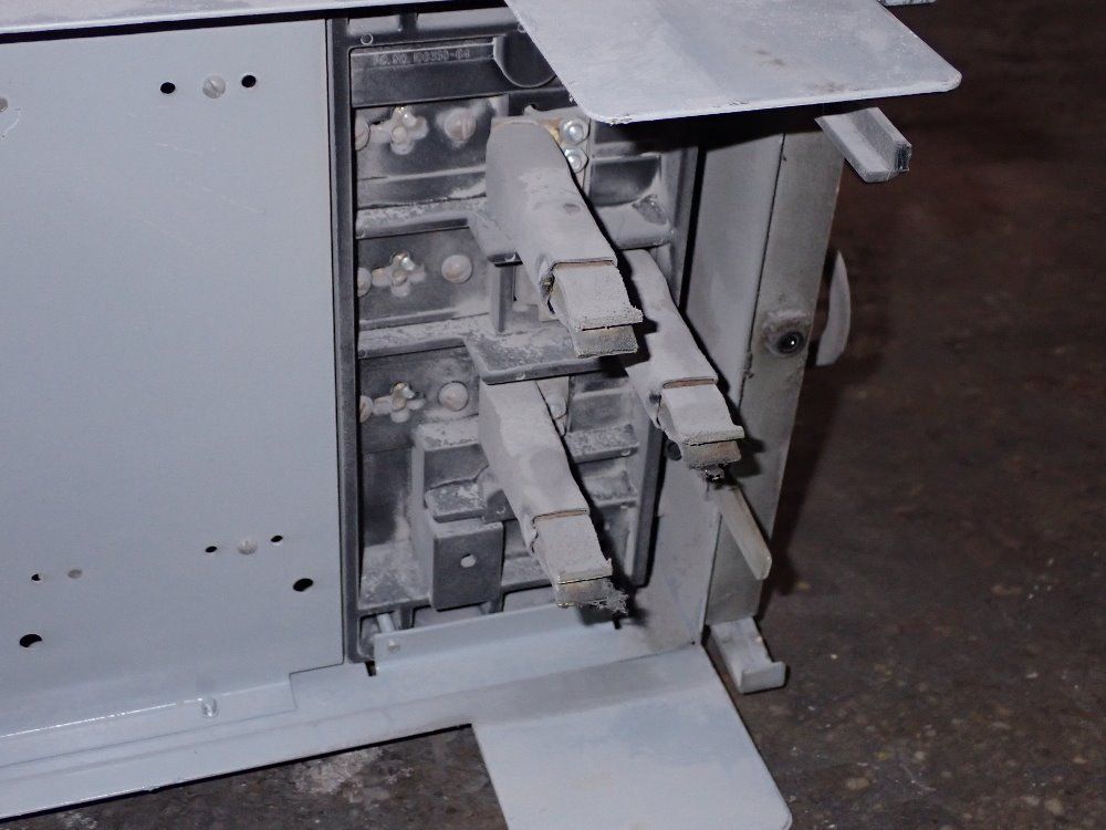 Ite Fusible Bus Plug