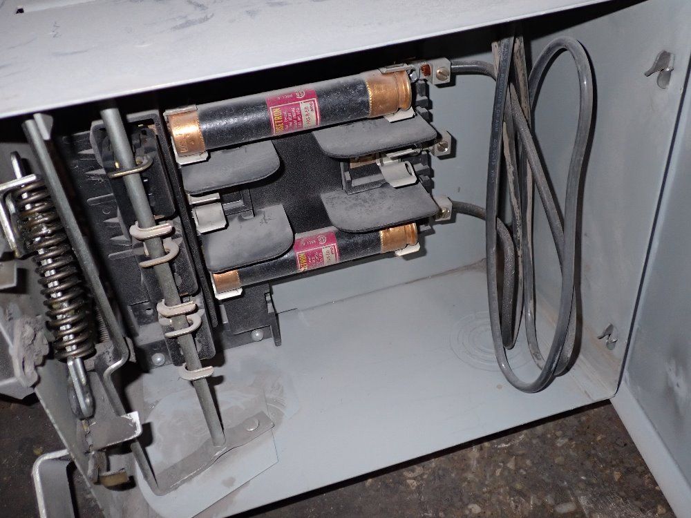 Ite Fusible Bus Plug