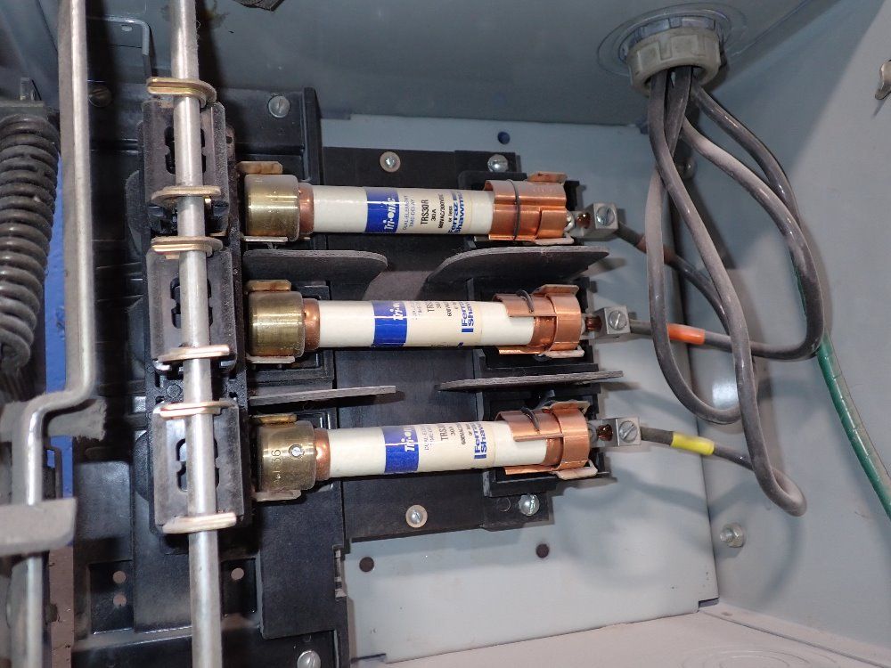 Ite Fusible Bus Plug