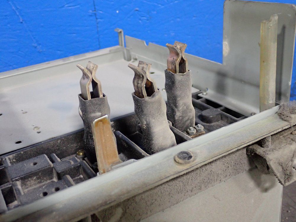 Ite Fusible Bus Plug
